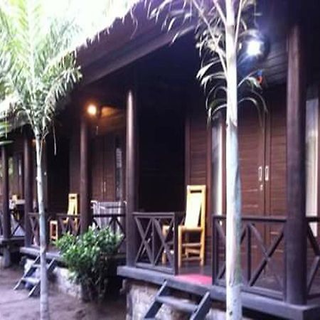 Mosaix Gili Bungalows Gili Trawangan Luaran gambar