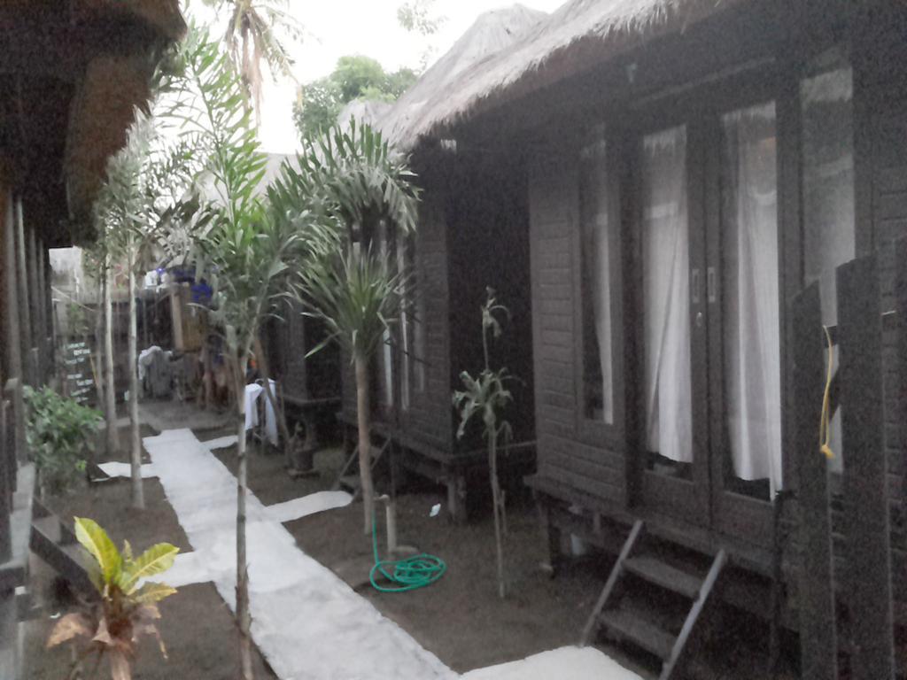 Mosaix Gili Bungalows Gili Trawangan Luaran gambar