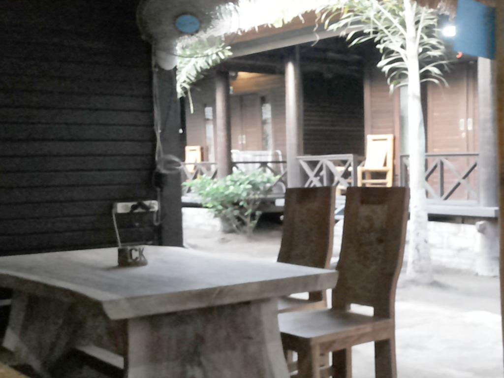Mosaix Gili Bungalows Gili Trawangan Luaran gambar