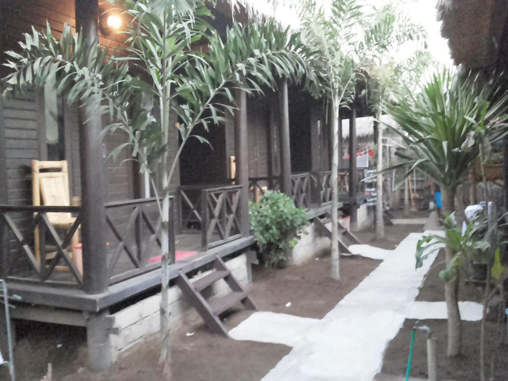 Mosaix Gili Bungalows Gili Trawangan Luaran gambar